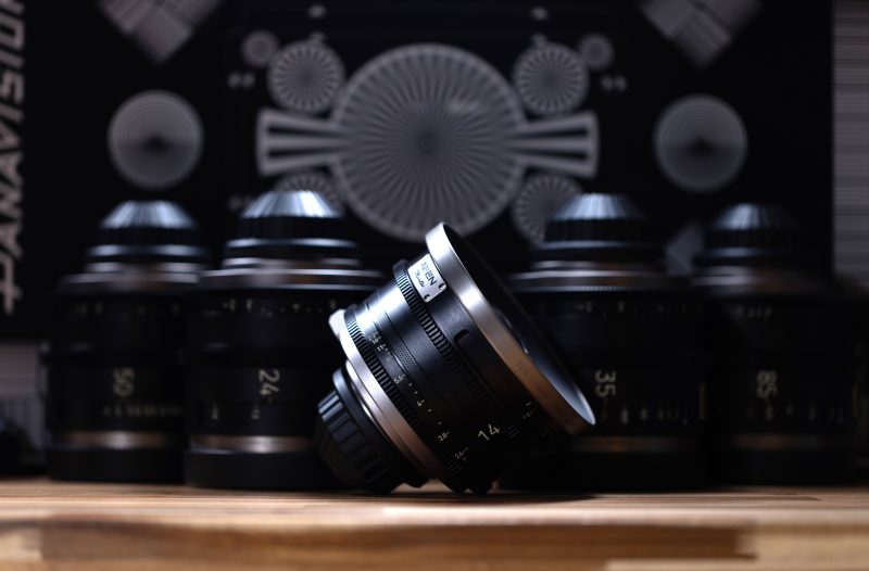 Samyang Xeen Meister 24mm T1.3, Obiectiv Cine, Montura Canon EF, Diafragma T1.3, Rezolutie 8K, 13 Lamele Diafragma